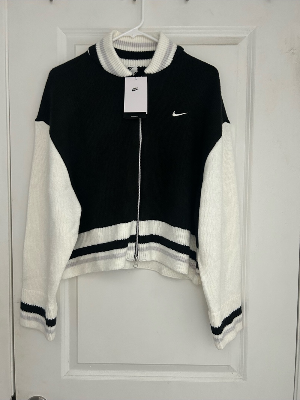 NWT Nike Sportswear Women's Cardigan Medium